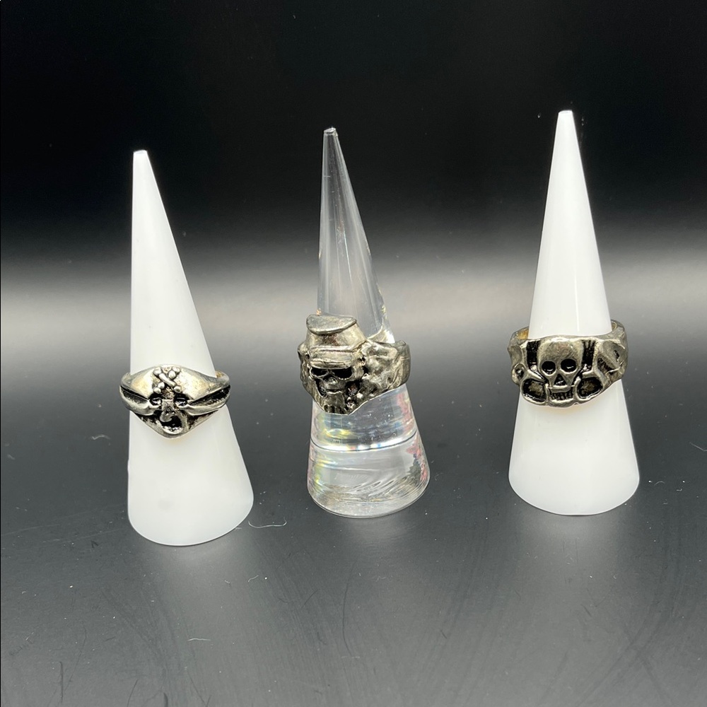 3 Adjustable Silver tone metal Skull Men's Ring - Gothic Style